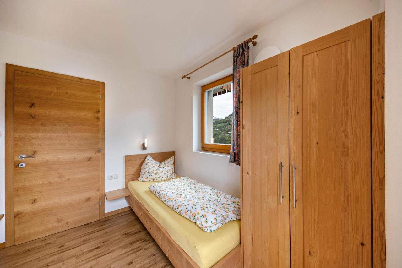 Tschafon Oberparnaihof Apartment Collepietra  Luaran gambar